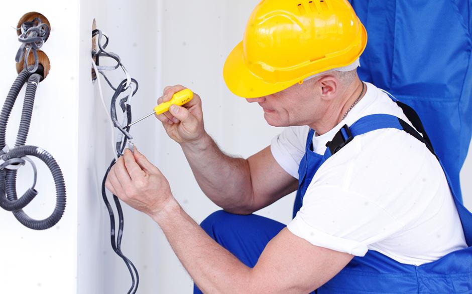 recherche électricien Suresnes